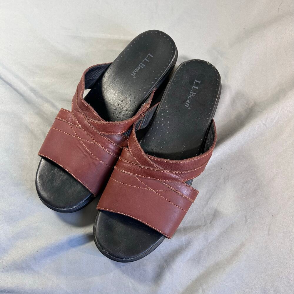 L. L. Bean Women's Brown slip on sandals size 39